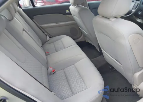 2010 Ford Fusion Se из США, поврежденный, VIN 3FAHP0HA4AR201600